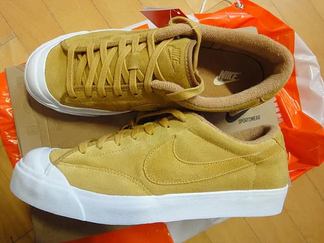 NIKE ALL COURT LEATHER QS (GOLDEN HARVEST)