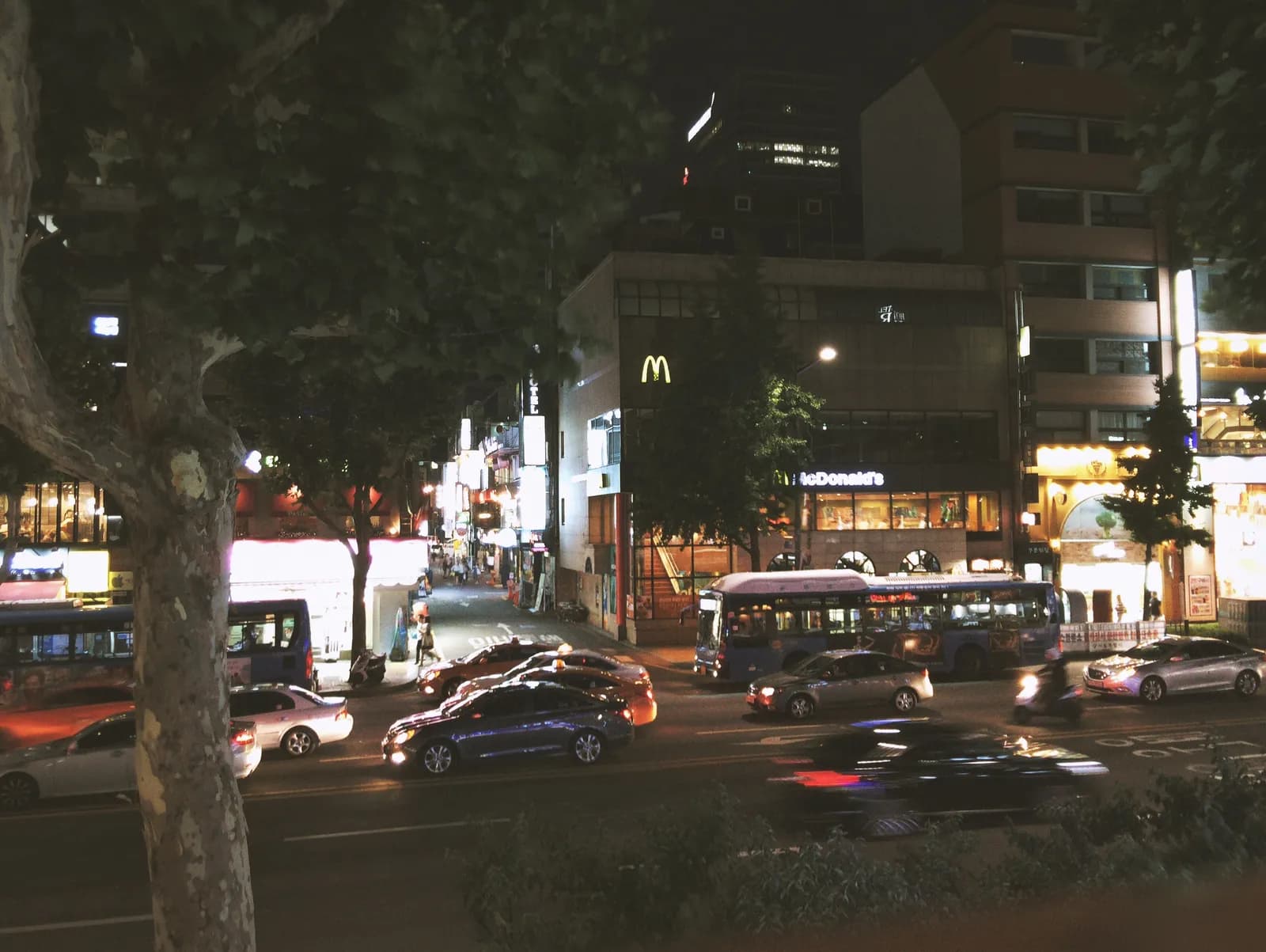 150605, Busy