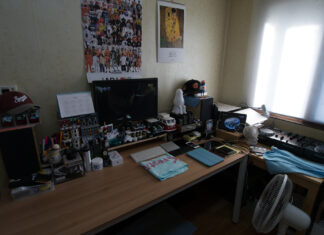 141213 – 책상샷