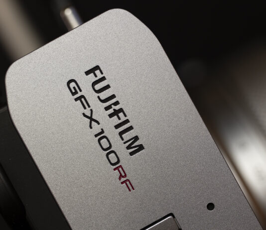 후지필름 중형 콤팩트 카메라 – GFX100RF 개봉기 GFX100RF