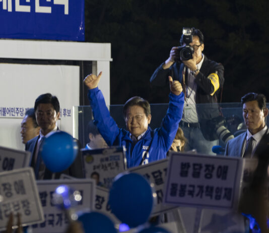 민주당 대통령 후보 이재명의 마지막 여의도 유세